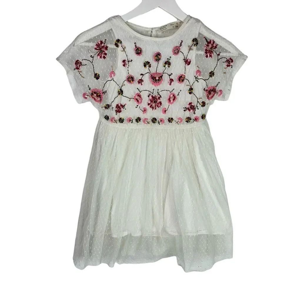 Zara Girls size 7 Embroidered Dress Cream